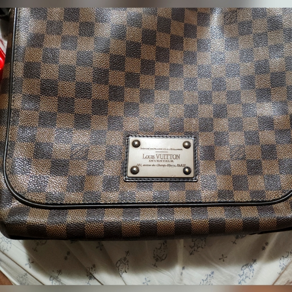 Louis-vuitton  mens messenger bag